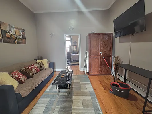 Rented by Oxford Property Group | media 3