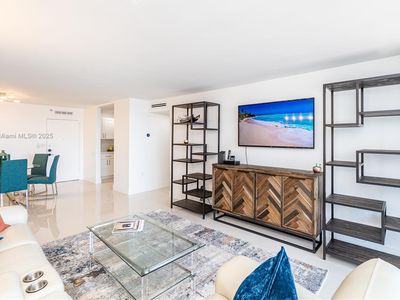 2780 NE 183rd St APT 2014, Aventura, FL, 33160