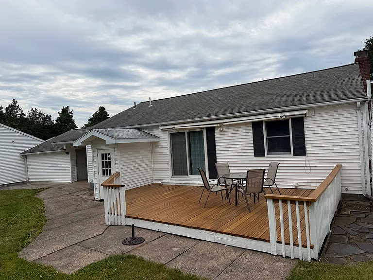 219 Sun Valley Dr — Photo 18