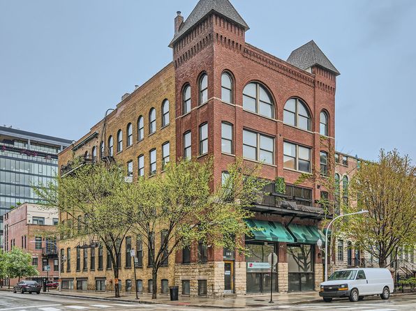 368 W Huron St SUITE 2N, Chicago, IL 60654