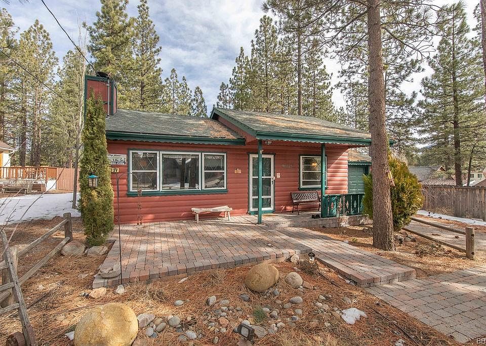 1st image of 237 Finch Dr