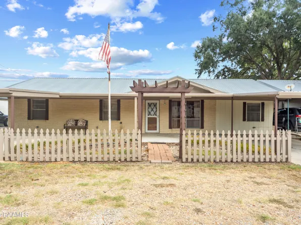 427 Custom House St, Arnaudville, LA 70512