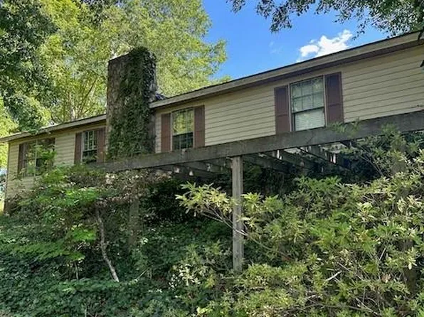6566 S State Highway 8, Germanton, NC 27019