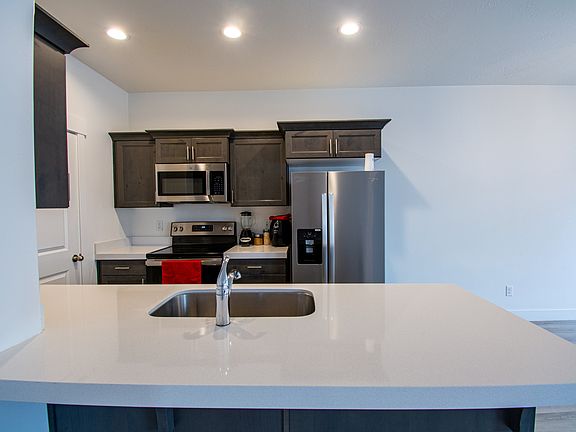 2nd image of 7030 N Golden Acres Loop