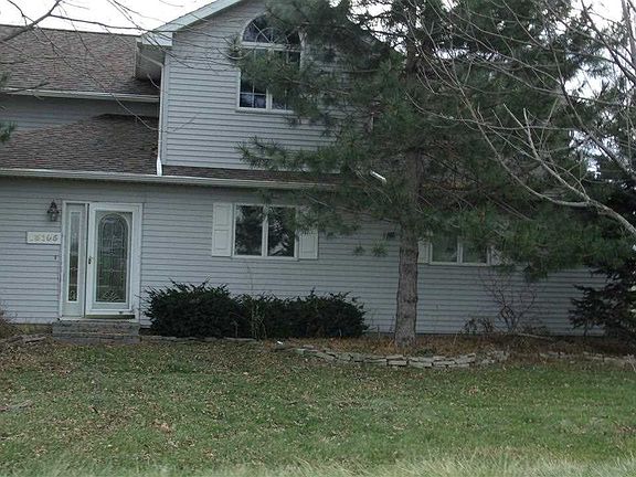 2nd image of 13105 Neuroth Hwy