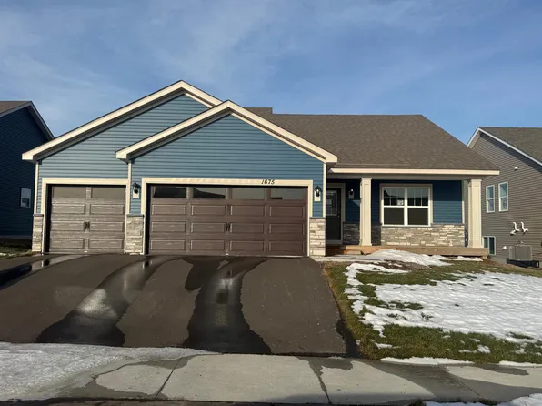 1675 Denali Dr, Shakopee, MN 55379