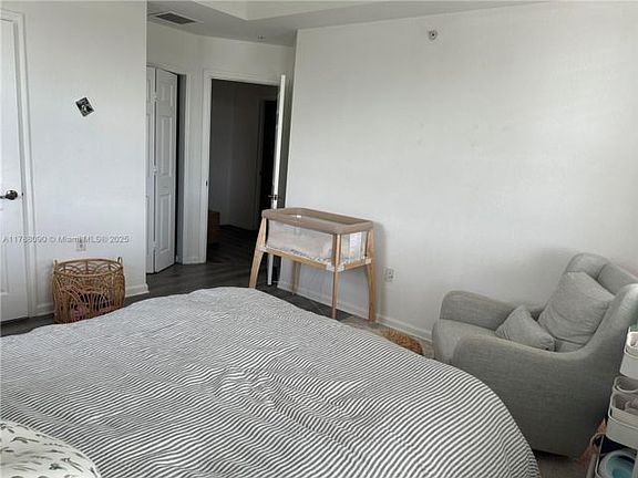 3rd image of 11002 NW 83rd St APT 201