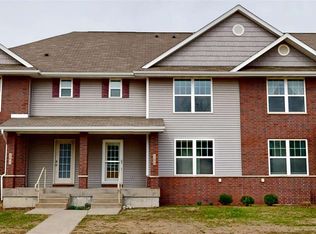 285 Huntington Dr, Iowa City, IA 52245