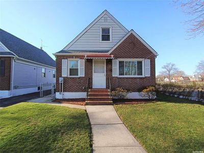 244-12 84th Road, Bellerose, NY, 11426