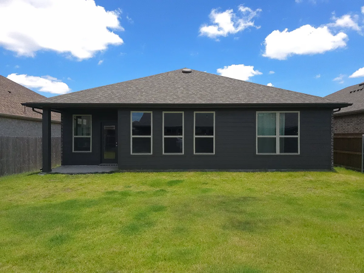 Building Photo - 3621 Big Nemaha Dr