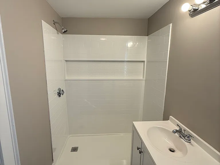490 Eastern Ave #1 — Photo 14