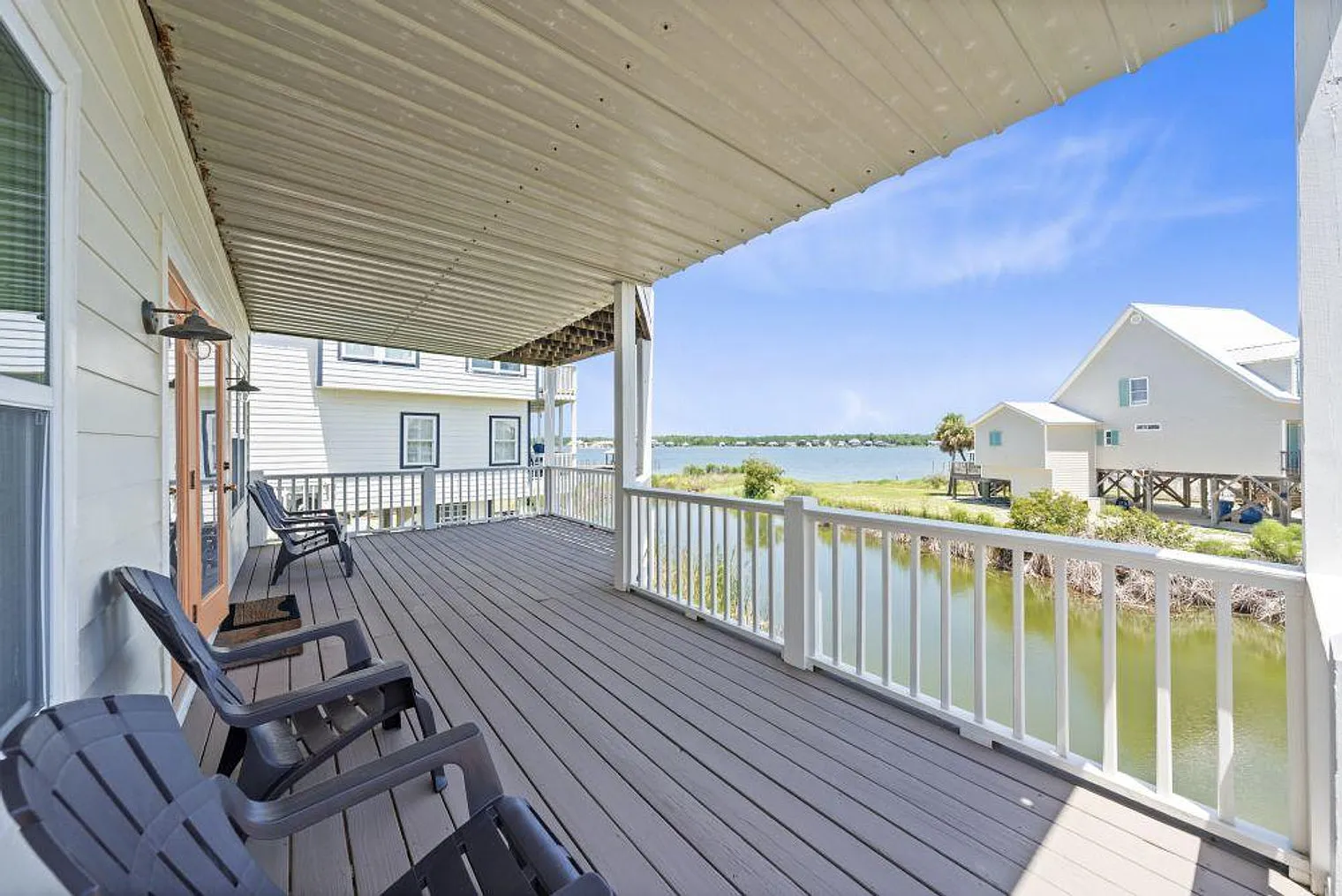 4 bed, 3.0 bath, 1679 sqft, $7,080 — Photo 3