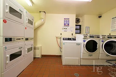 Rented by Hecht Group