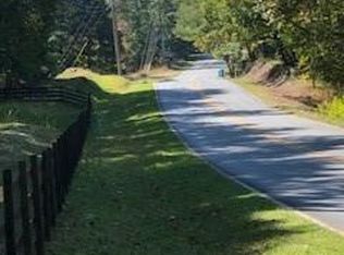 2 Land Rd, Canton, GA 30114