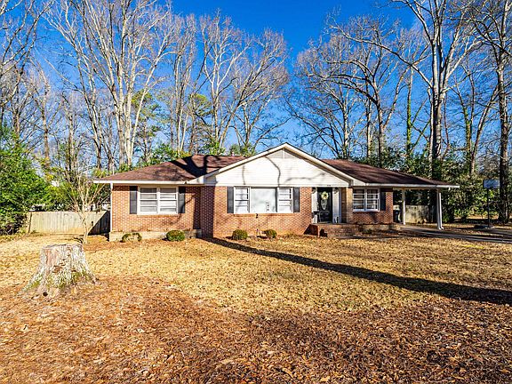 4th image of 108 Dogwood Ln