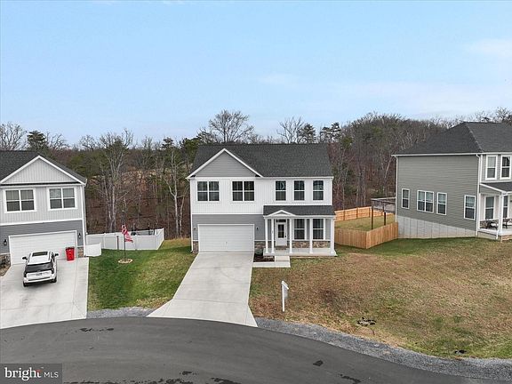 3rd image of 86 Cilantro Ln