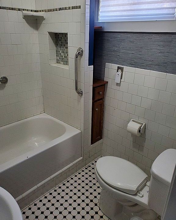 49 Eastman St, photo 27
