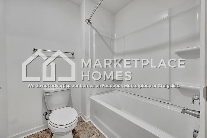 1027 Park View Dr — Photo 26