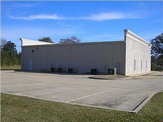 3rd image of 4804 Highway 69 N