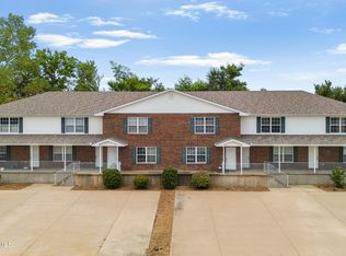 411 Kensington Park, Jefferson City, MO 65109