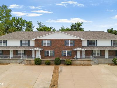 411 Kensington Park, Jefferson City, MO, 65109