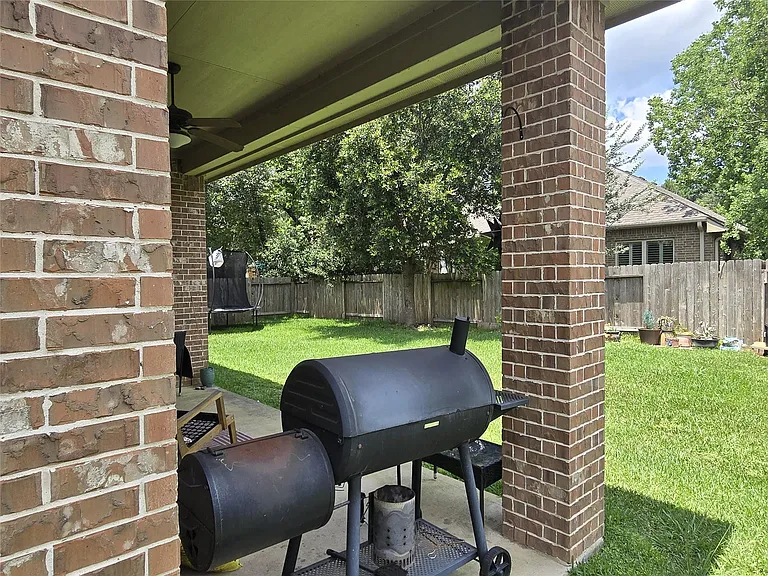 122 Colton Ct — Photo 19