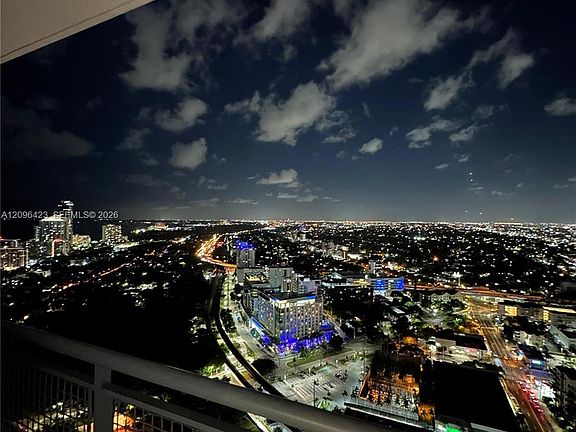 2nd image of 60 SW 13th St APT 3407