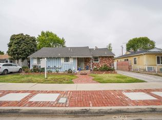 18929 Hart St, Reseda, CA 91335