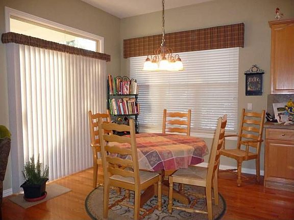 Breakfast nook