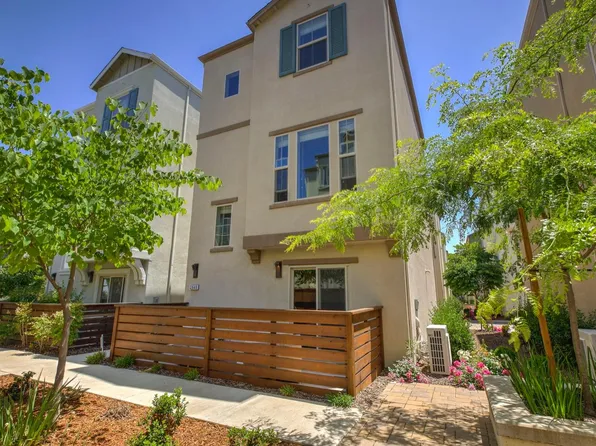 2646 Cleat Ln #19, Sacramento, CA 95818