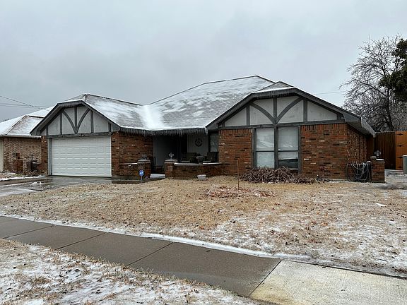 4th image of 620 Betsy Ross Dr