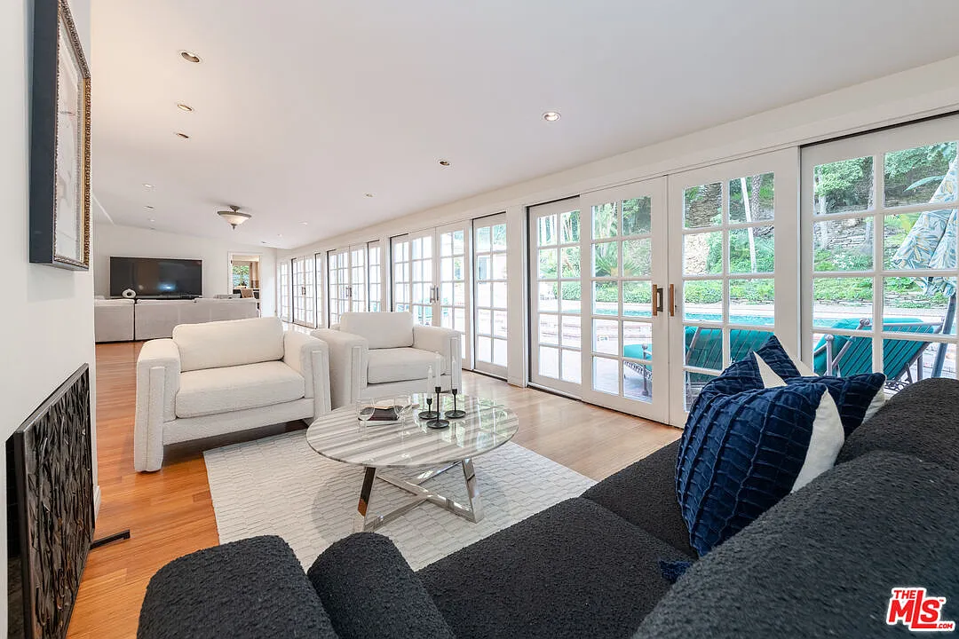 1148 Coldwater Canyon Drive - 1 — Photo 4