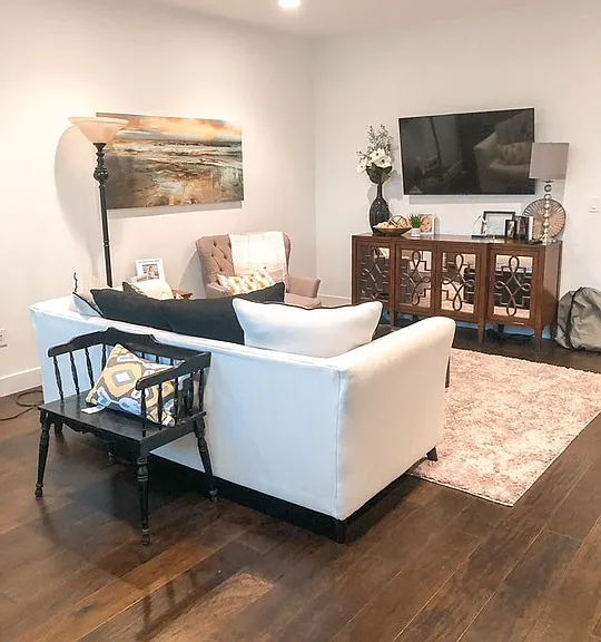 4162 N Cresthaven Ln — Photo 5