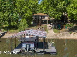 33017 N Ivy Bend Rd, Stover, MO 65078