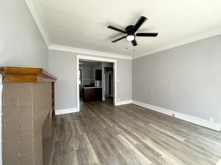 1222 W Rosemont Ave #2 — Photo 9
