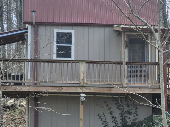 (undisclosed Address), Hiawassee, GA 30546