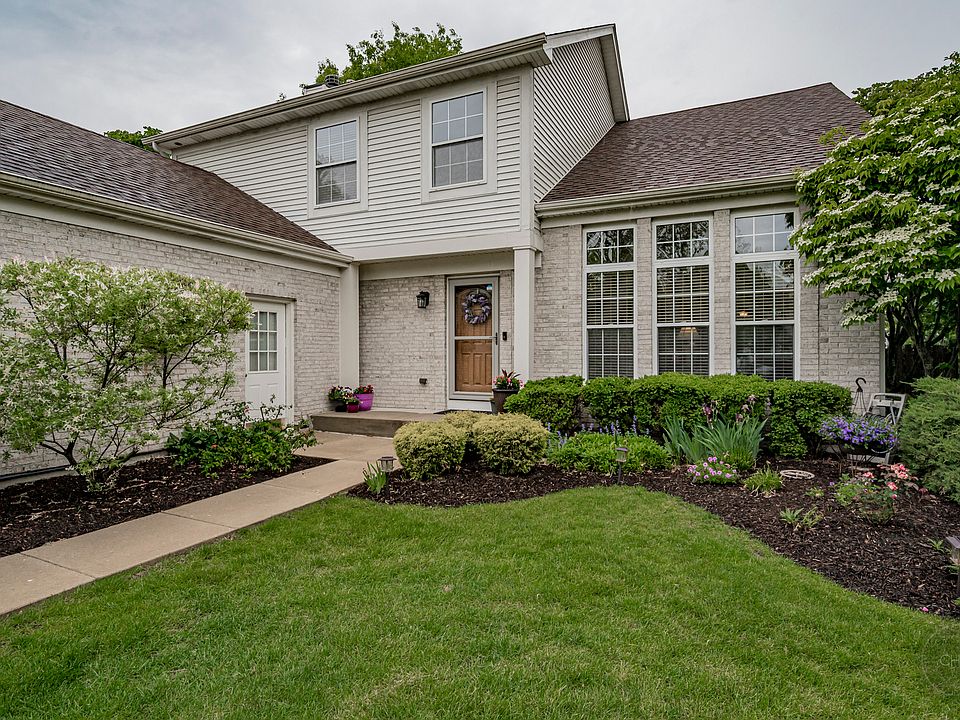 1st image of 2693 Barrington Dr