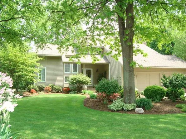 685 Old Mill Rd, Erie, PA 16505