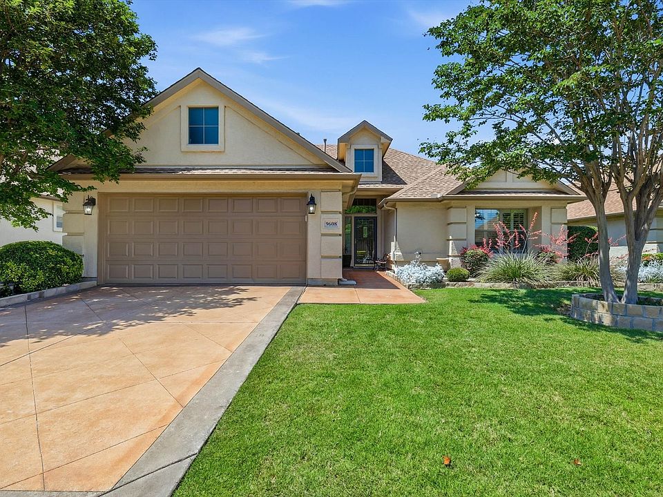 1st image of 9608 Lindenwood Trl