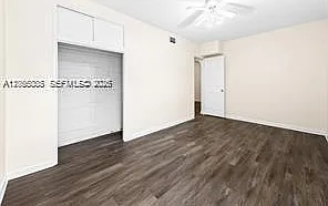 1311 N 19th Ave #1 — Photo 6