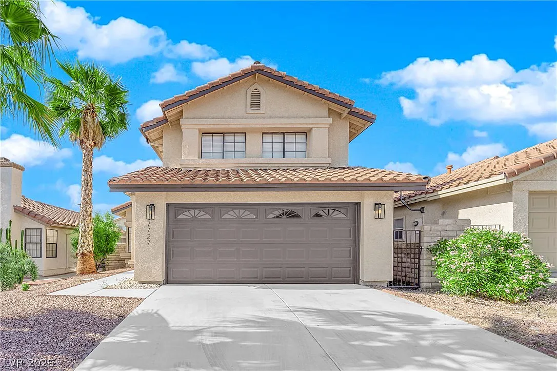 3 bed, 2.5 bath, 1558 sqft, $2,700 — Photo 3