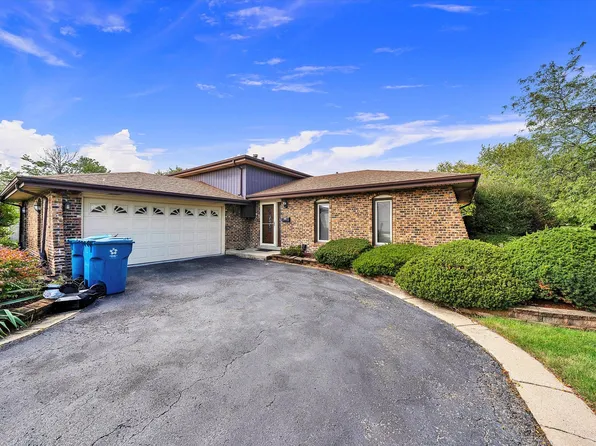 16600 Prince Dr, South Holland, IL 60473