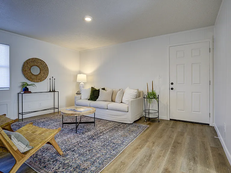822 Carolina Dr #309 — Photo 4