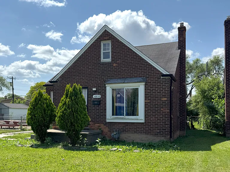 16810 Bringard Dr — Photo 2