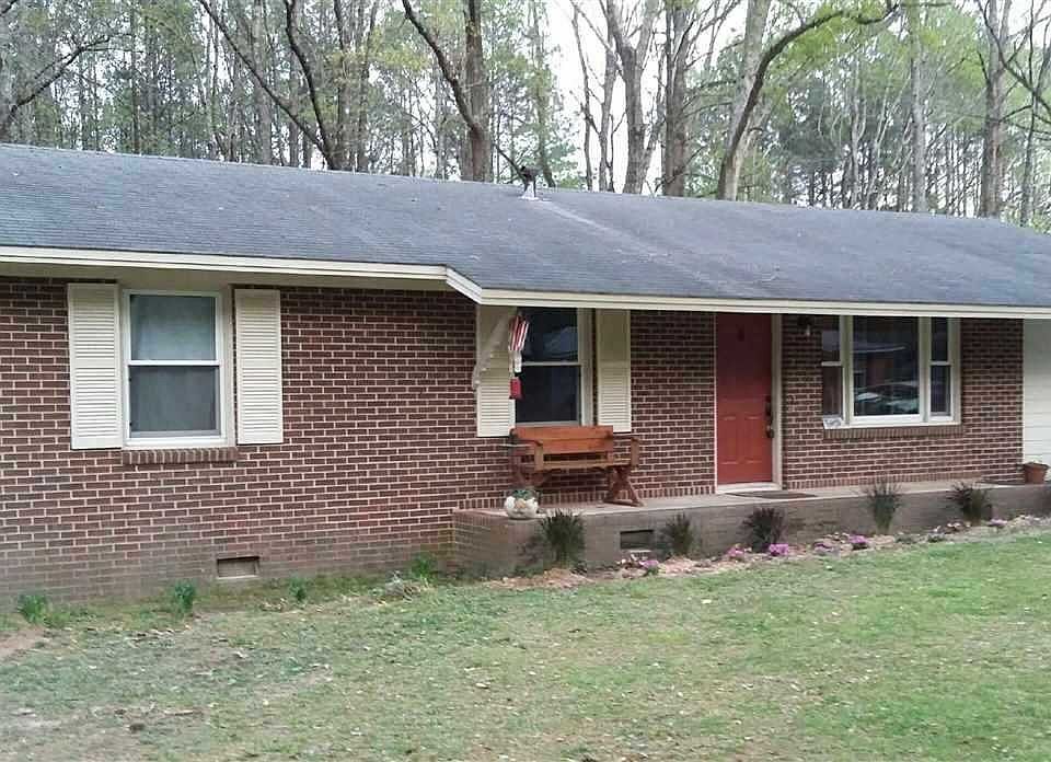 1st image of 563 Charlotte Ln