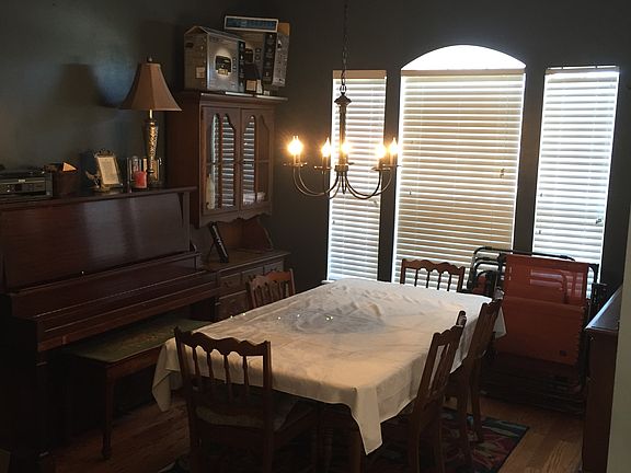 5th image of 30642 Forest Parke Dr