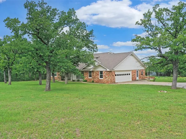 290 Burwick Rd, Jacksboro, TX 76458