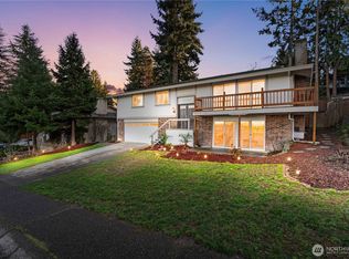 3907 SW 328th St, Federal Way, WA 98023