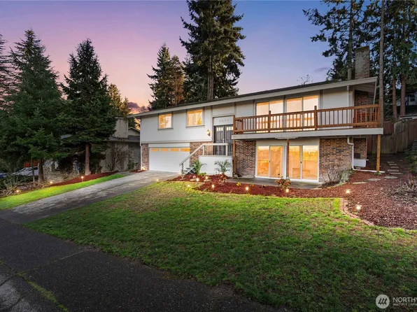 3907 SW 328th St, Federal Way, WA 98023