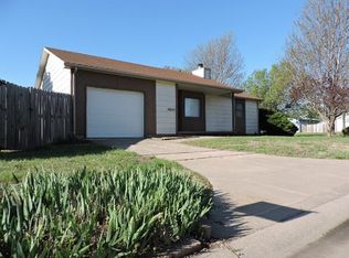 5825 W 37th St S, Wichita, KS 67215